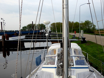 NL-2015.05.12-07.18